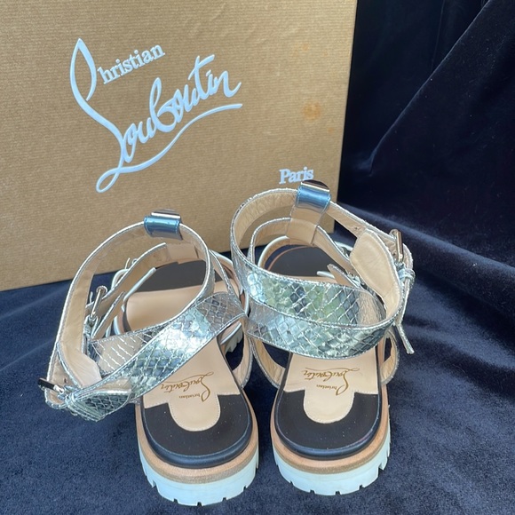 CHRISTIAN LOUBOUTIN LEATHER METALLIC STUDDED GLADIATOR SANDALS - 9 - NIB !🔥👠 - Picture 6 of 14